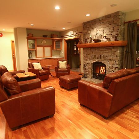 Whistler Alpine Chalet Retreat & Wellness Villa Buitenkant foto