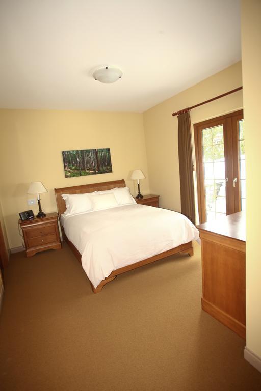Whistler Alpine Chalet Retreat & Wellness Villa Buitenkant foto