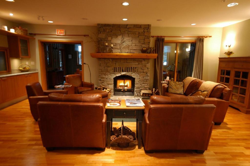 Whistler Alpine Chalet Retreat & Wellness Villa Interieur foto