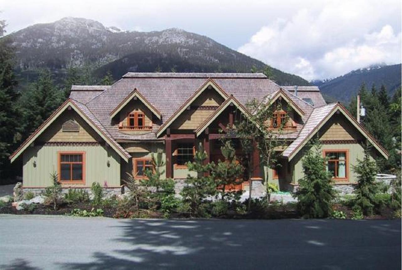 Whistler Alpine Chalet Retreat & Wellness Villa Buitenkant foto
